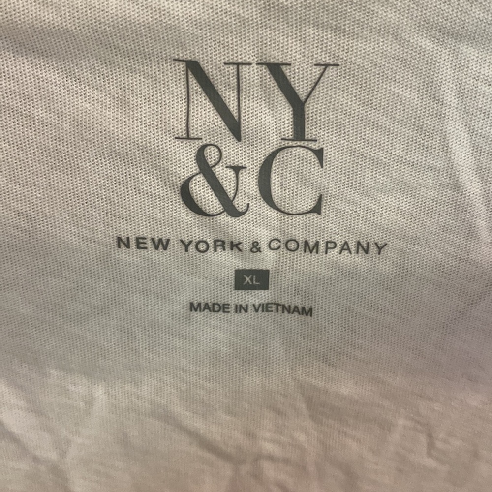 New York & Company Sheer Puff-Sleeve Top - Picture 4 of 5
